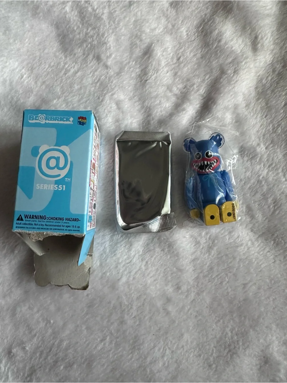 Medicom Toy BE@RBRICK Art Toy Figure Series 51  secret huggy wuggy